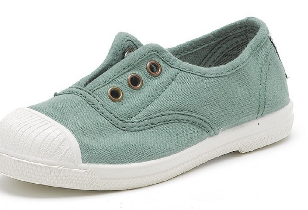 Cheap slip on cheap canvas shoes